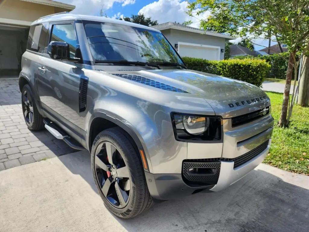 Professional valuation of a silver 2021 Land Rover Defender 90 to support a certified diminished value appraisal Orlando Florida.