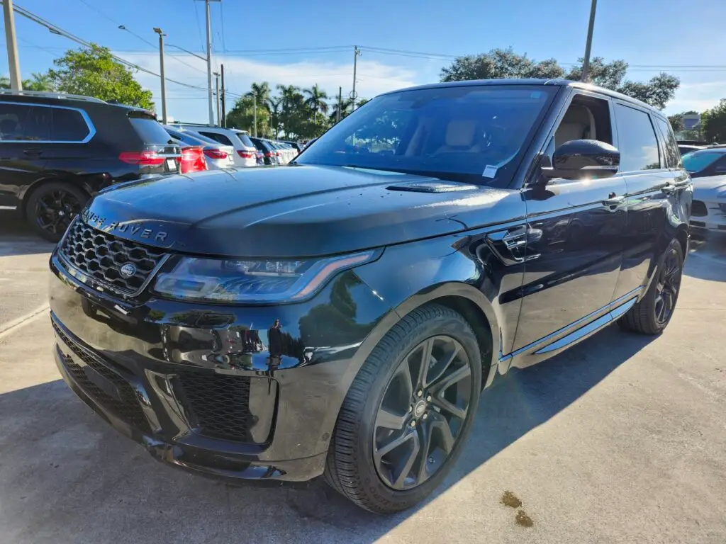 Front-angle market assessment of a black Land Rover Range Rover Sport in Plantation, Florida for a diminished value insurance claim.