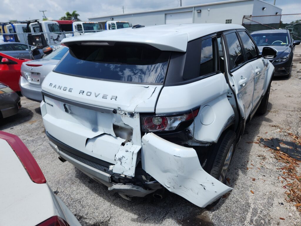 Certified total loss appraisal of a Land Rover Range Rover in Palm Beach, Florida, identifying insurance valuation report errors.