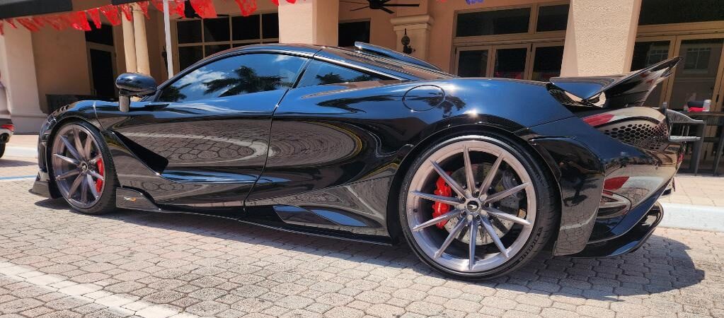 McLaren supercar inspected for diminished value appraisal in Boca Raton Florida