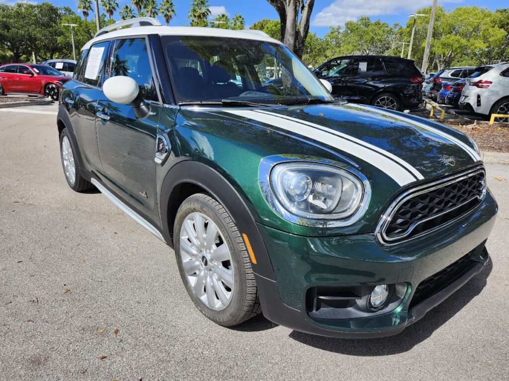 Clean Mini Cooper Countryman at dealership prior to any accident history affecting value