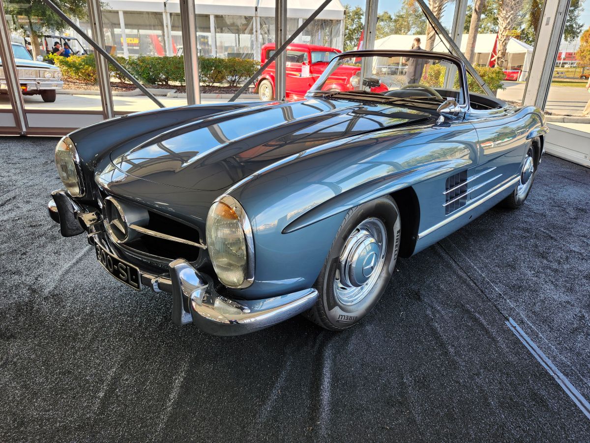 Mercedes vehicle reviewed for total loss appraisal and valuation errors in Palm Beach, Florida