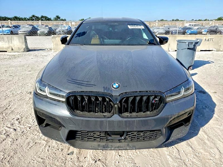 2021 BMW M5 sedan front view in Coral Gables assessed for total loss appraisal