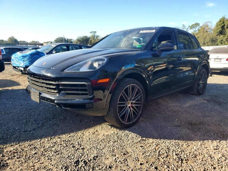 2020 Porsche Cayenne luxury SUV in Weston assessed for total loss appraisal